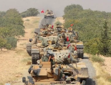 Αναφορές για επίθεση σε κομβόι του τουρκικού Στρατού στη βόρεια Συρία